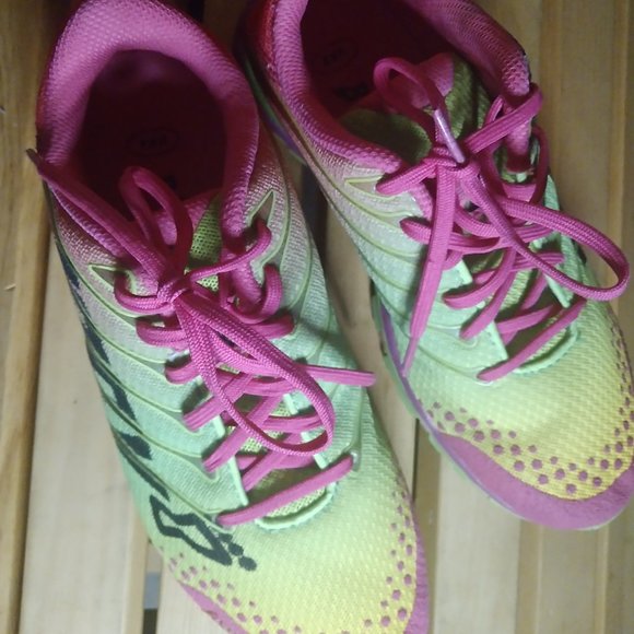 Inov F-lite 219 size 4 - Picture 1 of 4